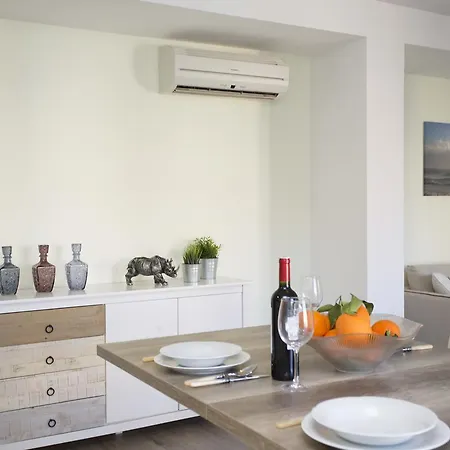 Negrito Apartment
